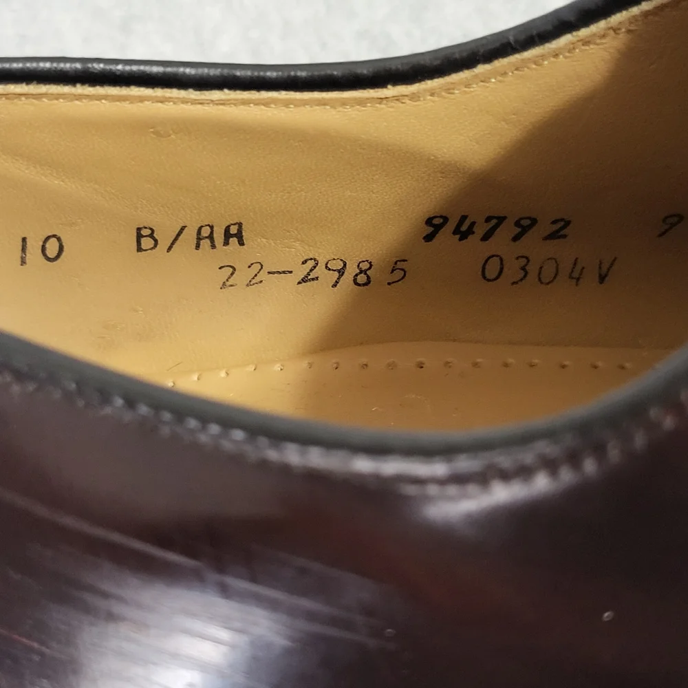Johnston & Murphy Melton Shoe 10 B/AA Burgundy Leather Oxford Cap Toe 222985